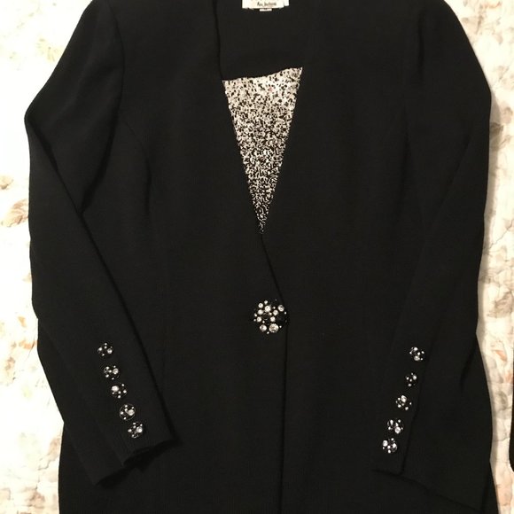 St. John Jackets & Blazers - St. John Evening Wear